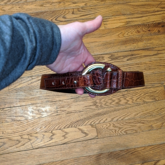 Liz Claiborne Accessories - Liz Claiborne genuine leather belt